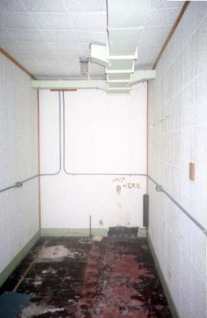 img021